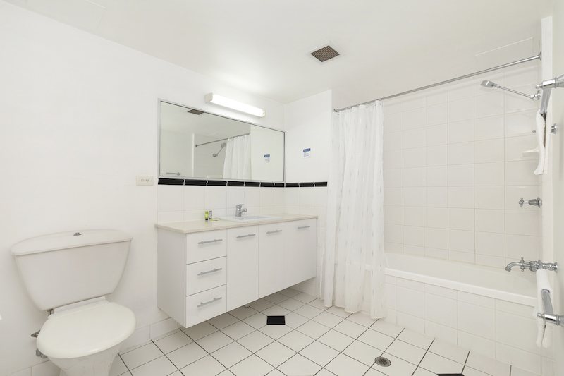 one-bedroom-apartment-Bathroom-302